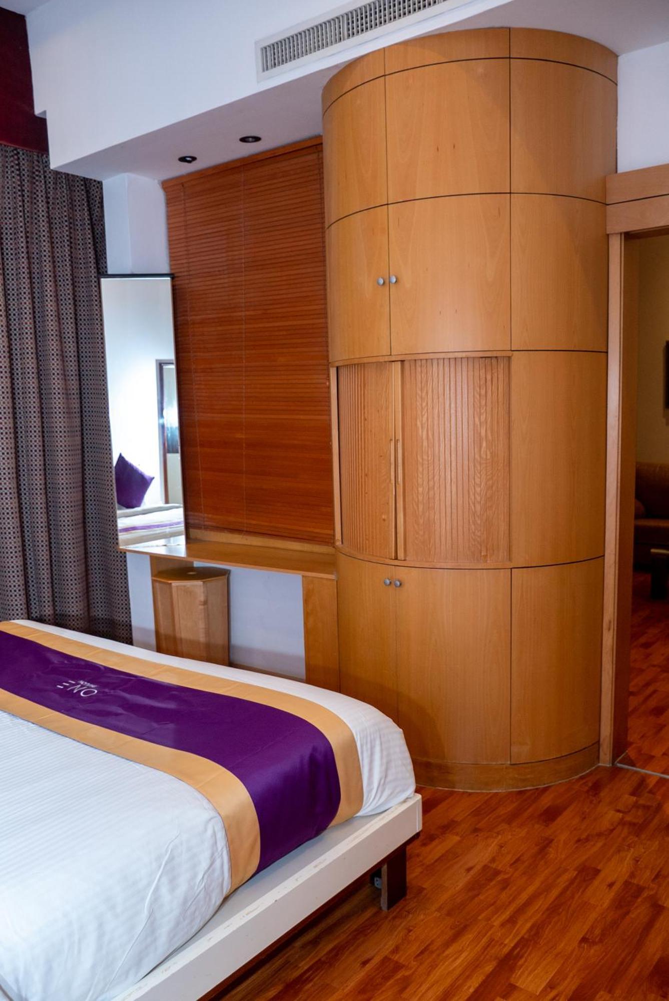 One Pavilion Luxury Serviced Apartments Manama Exterior foto